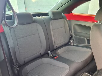 Volkswagen Beetle 1.6TDI 77kW zak. v ČR 49tKM - 9