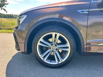 ► VW TIGUAN 1.4 TSI 110KW R-LINE VIRTUAL-LED-NAVI-ACC-TAŽNÉ - 9