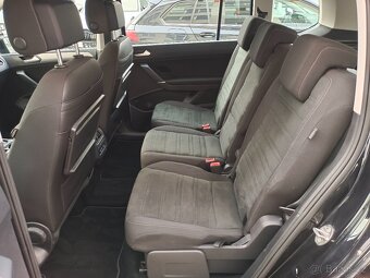 VW Touran Comfortline 2.0TDI 110kW DSG Virtual Tažné ACC - 9