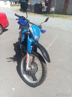 Prodám Yamahu XT125R - 9