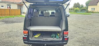 VW Multivan T4  2.5TDI 111kw - 9