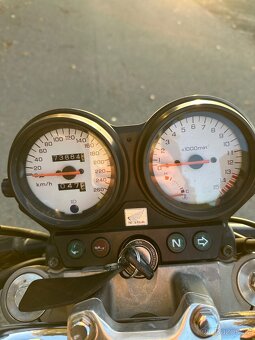 Honda Hornet 600 - 9