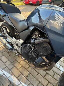 HONDA CBF 600s - 9