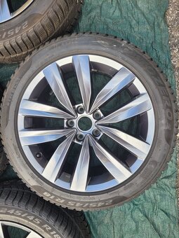 Zimní kola R18 Volkswagen Arteon Almere Pirelli ET40 - 9