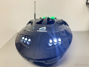 Zavážecí loďka - GPS / echolot / barevný displej / čeština - 9