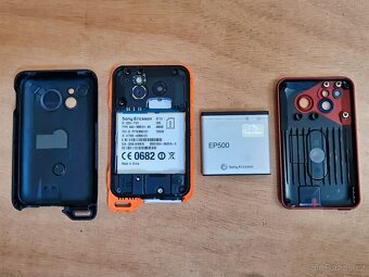 Sony Ericsson Xperia Active - pro sběratele - 9