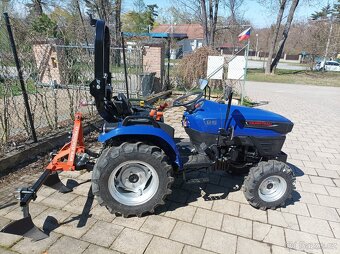 Malotraktor Farmtrac 26 4WD - 9