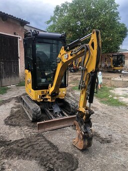 Caterpillar CAT 301.8 - 9