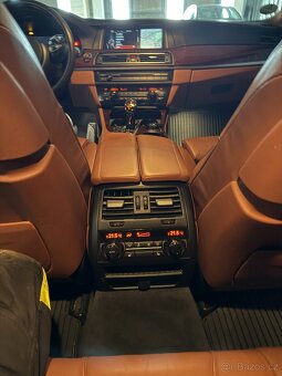 BMW 530d r.v. 2015 X-drive Combi - 9