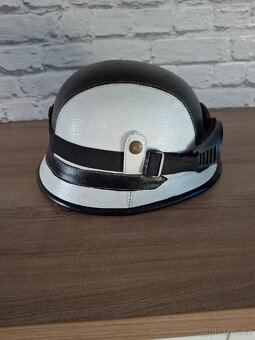 Přilby na motorku - 9