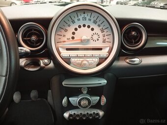 Mini Cooper 1.6i , 88 kW benzín, 2009 - 9