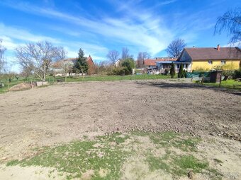 STAVEBNÍ POZEMEK DOBŘEJICE - 9
