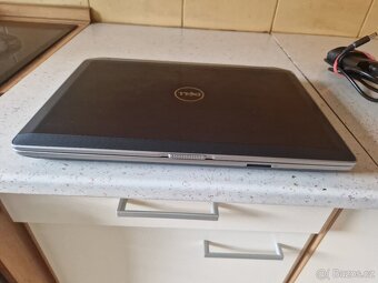 Dell Latitude E6420 i5/8GB/256 - 9