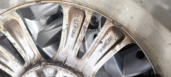 Hyundai Tuscon 2018 ALU "16" + zimní pneu 215/70R16 - 9