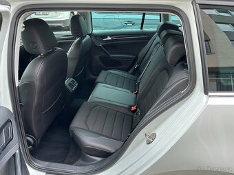 VW Golf 7 1.4TGI 81kW DSG ALU 16'' KŮŽE Vyhř. okno LED - 9