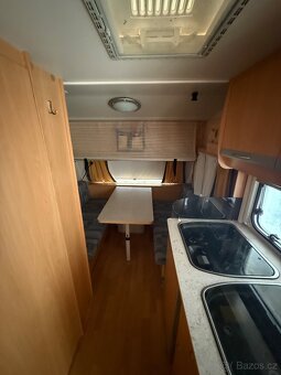 Karavan Knaus Sport 450 + skládací palanda - 9