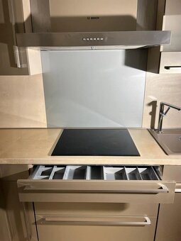 Moderní kuchyně AMADOR (2807.28) - 9