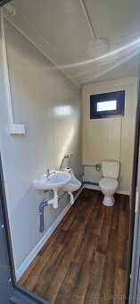 Sanitární kontejner PMP-K o rozměru 2,4 x 2,4 m - 9