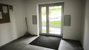 Prodej bytu 2+1 s lodžií , ca 56 m2, s lodžií v Liberci. - 9