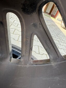ALU KOLA BORBET 5X112 R18 ET35 8J + PNEUMATIKY 225/40 R18 - 9