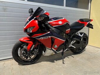 Honda CBR 1000 RR Fireblade - 9