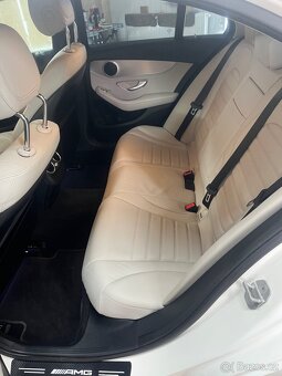 Mercedes Benz C250 4matic 150kw model 2015 - 9