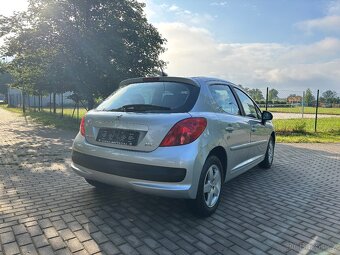 PEUGEOT 207 1.4 16V 65 kw - 9