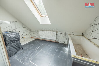 Prodej rodinného domu, 109 m², Kladno, ul. Ladislava Nováka - 9