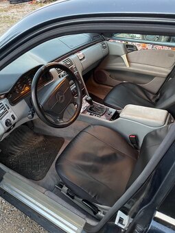 Mercedes Benz W210 E290 - 9