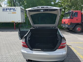 Mercedes Benz C 180 K, kupé - 9