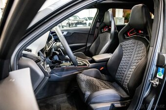 Audi RS4 Avant Competition+ - 9