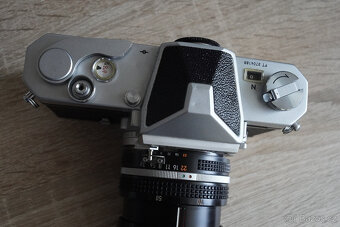 Nikon Nikomat FTN + Zoom-Nikkor 35–70mm f/3.3–4.5 - 9