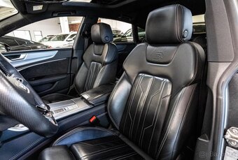 Audi A7 - 9