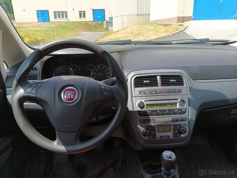 Fiat Punto Grande - 9