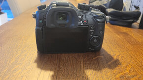 Panasonic GH4 + 2 objektivy + příslušenství - 9
