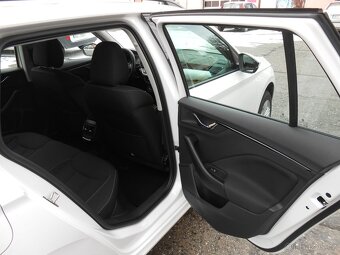 Prodám Škoda KAMIQ 1.0 TSi 70kW AMBITION - 9