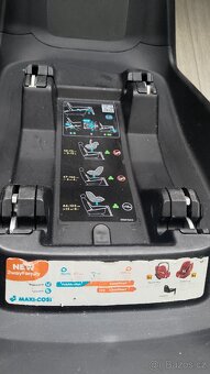 Maxi Cosi 2 way Pearl + zakladna - 9