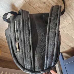 "Michael Kors" batoh - 9