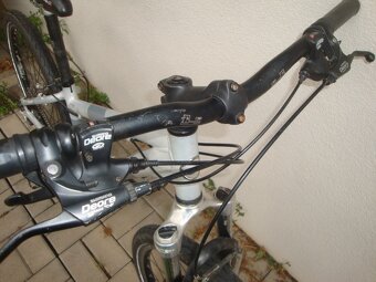 Horské kolo Giant - vel XS - Shimano Deore XT / Deore - 9