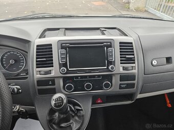 VW TRANSPORTER LONG T5 face 2.0TDI 103KW 6 MÍST KLIMA - 9
