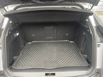 PEUGEOT 3008 CROSS OVER PURE-TECH 1.2i 96kw 2017 - 9