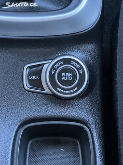 🚗 Suzuki SX4 S-Cross 1.6i 88KW 4x4 KLIMA TEMPOMAT - 9