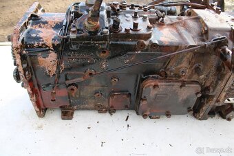 Zetor 8145 10145 převodovka zánovní z postřikovače rp6 - 9