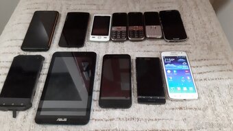 Prodám staré telefony.. - 9