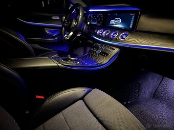 Mercedes-Benz E-Class 220d (W213) r.v. 2019 - 9