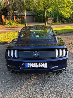 MUSTANG V8 GT 5.0 GT 331 kW/ 450 k 10st. autom. - 9