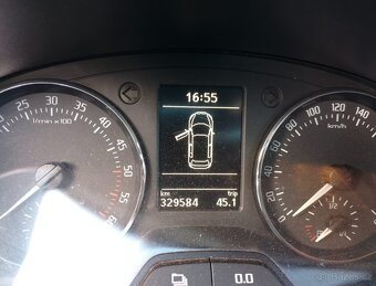 Škoda Fabia 1.6tdi - 9