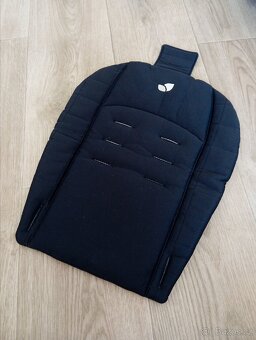 Dětská autosedačka, vajíčko Babyactive - 9