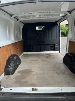 Ford Transit - 9