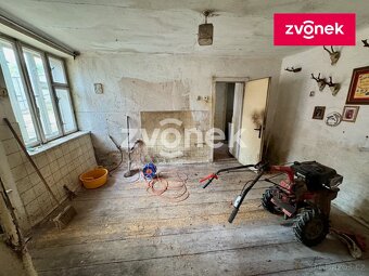 Prodej domu k rekonstrukci, Lhotka u Zlína - 9